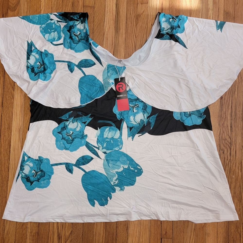Plus size Rosegal floral cape style top